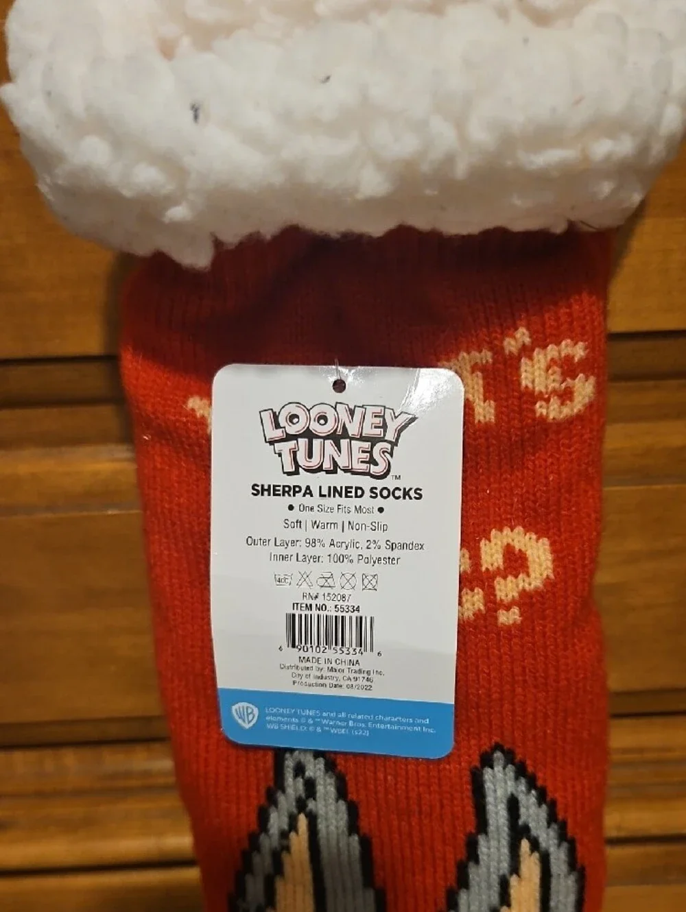 Warner Bros. Red Bugs Bunny Sherpa-Lined Casual Socks